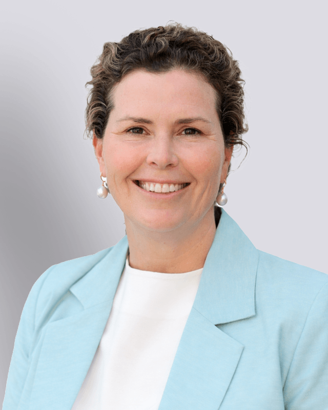 Megan Daniels headshot
